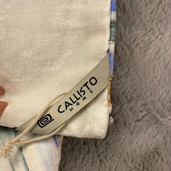 Callisto Home velvet Pearl detailed decorative sham - Picture 9 of 9